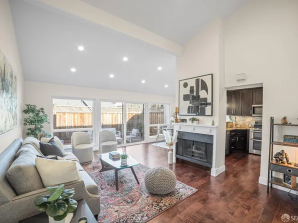 1427 Golden Meadow Sq, San Jose, CA 95117
