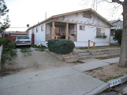 2nd image of 221 B St