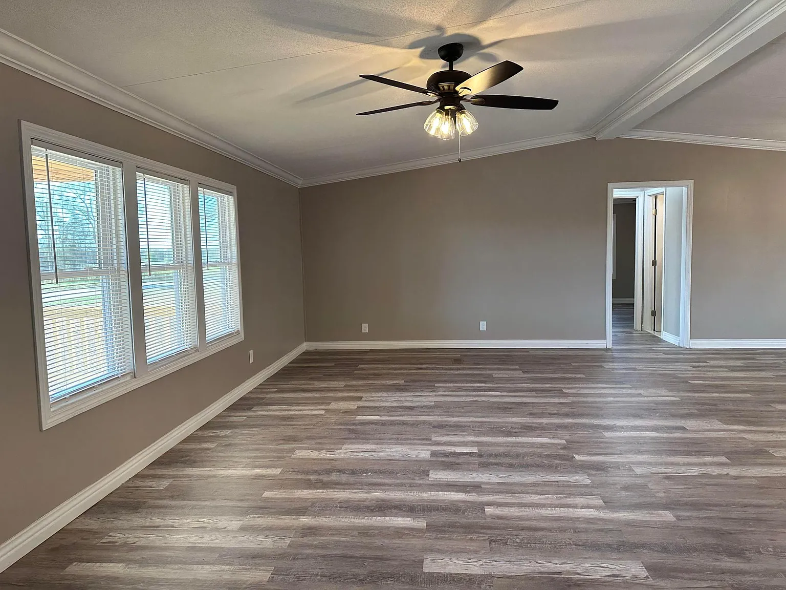 3 bed, 1620 sqft, $1,750 — Photo 3