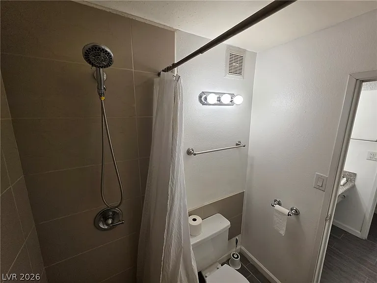 750 S Royal Crest Cir #313 — Photo 35