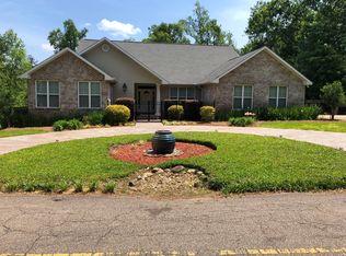 120 Oakwood Dr, Hattiesburg, MS 39402