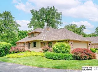 11120 Pine Plz, Omaha, NE 68144
