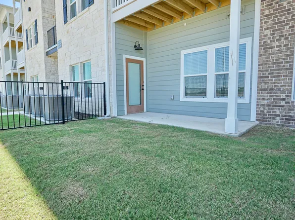 350 Connection Blvd, San Marcos, TX