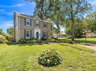 302 Oakley Ln, Saint Louis, MO