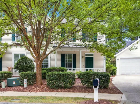 1016 Purple Glory Dr, Apex, NC 27502