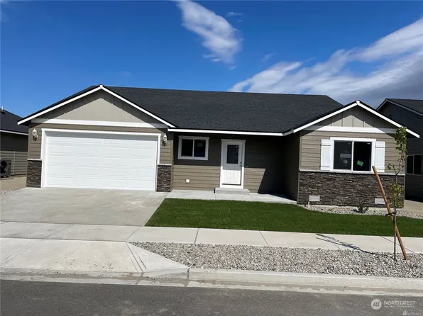 143 Emma Drive, Wenatchee, WA 98801