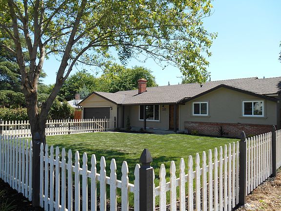 2nd image of 2368 Wyda Way
