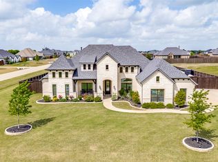 851 Horseshoe Meadows Dr, Waxahachie, TX 75167