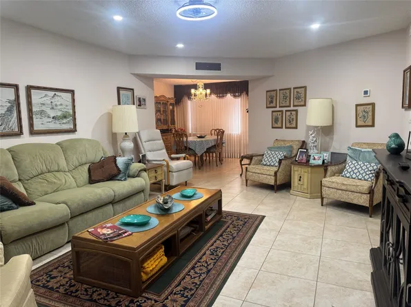 3940 NW 42nd Avenue #312, Lauderdale Lakes, FL 33319