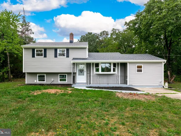 37 S Cedar Brook Rd, Sicklerville, NJ 08081