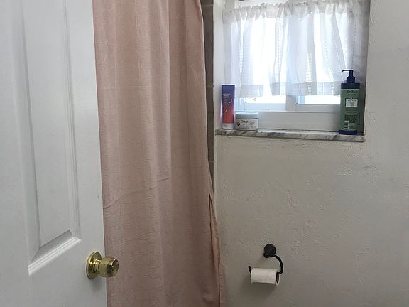 5th image of 3132 Ellers St