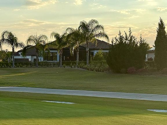 Putting green views