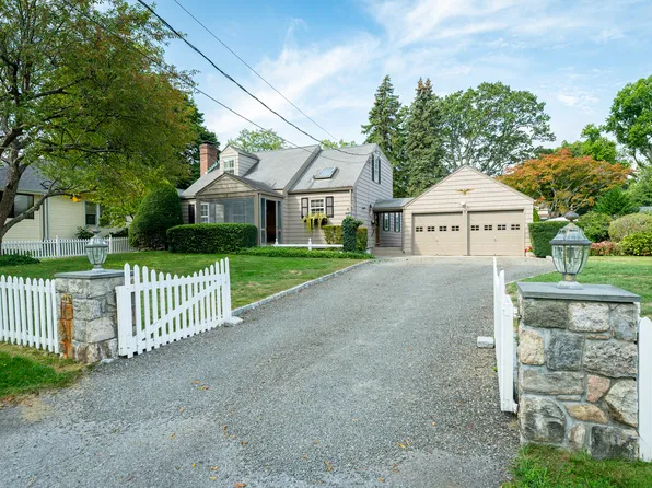 17 Lindsey Avenue, Stamford, CT 06905