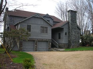 178 Norwood Cir, Blowing Rock, NC 28605