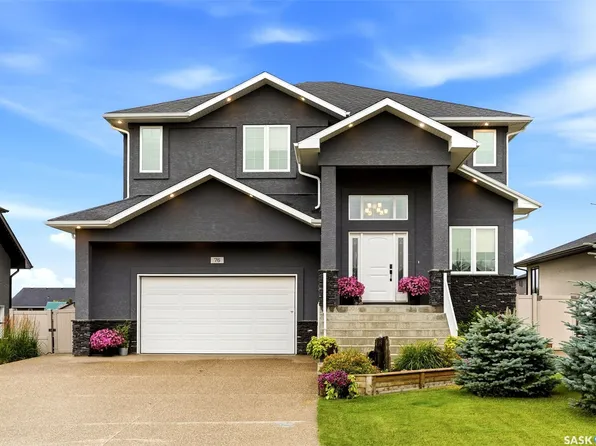 76 Emerald Ridge E, White City, SK S4L 0B4
