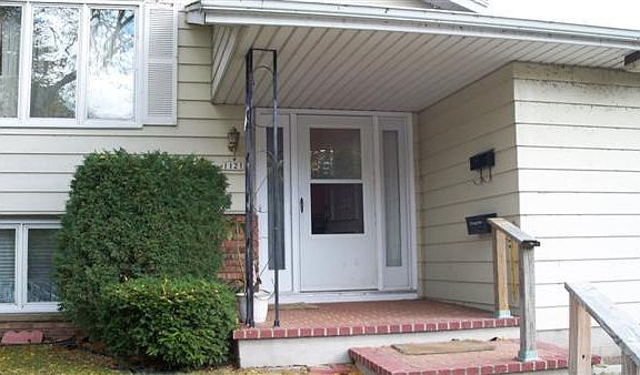 FRONT ENTRY