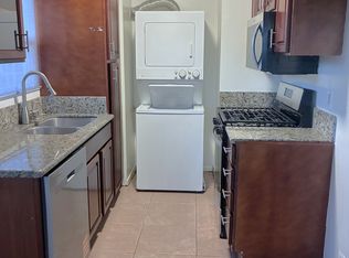 602 E Windsor Rd UNIT B, Glendale, CA 91205