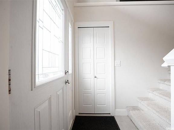 3rd image of 646 Kolynchuk COURT