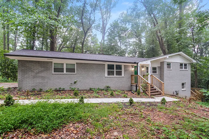 4 bed, 2.0 bath, 2100 sqft, $1,845 — Photo 1