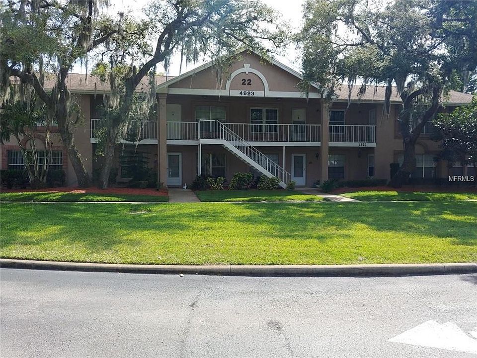 1st image of 4923 Sunnybrook Dr Unit 24
