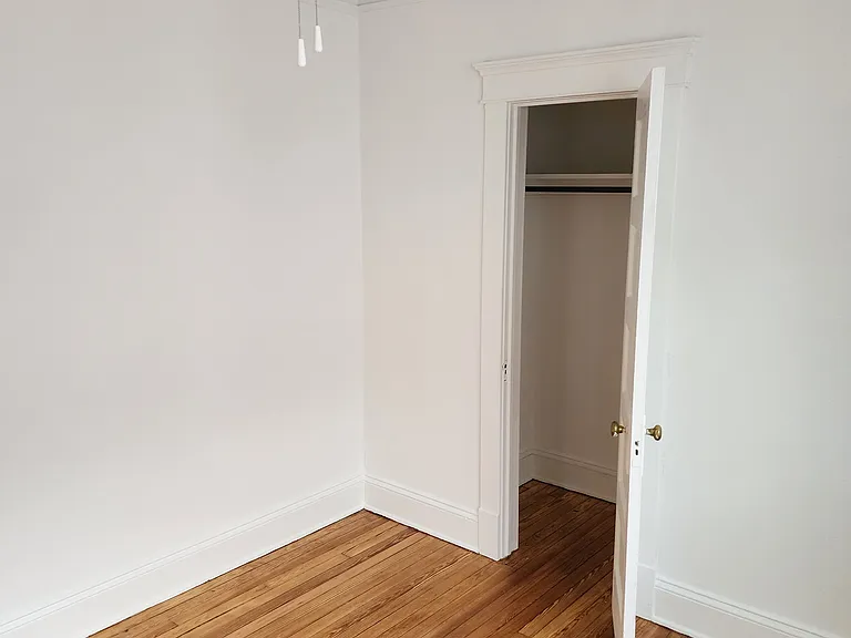 303 S 3rd Ave #2 — Photo 16
