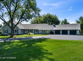 28W791 Douglas Rd, Naperville, IL 60564