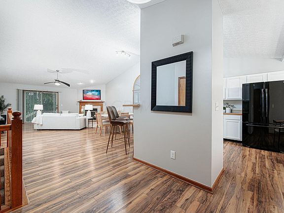 5th image of 6292 Carol Ann Ct