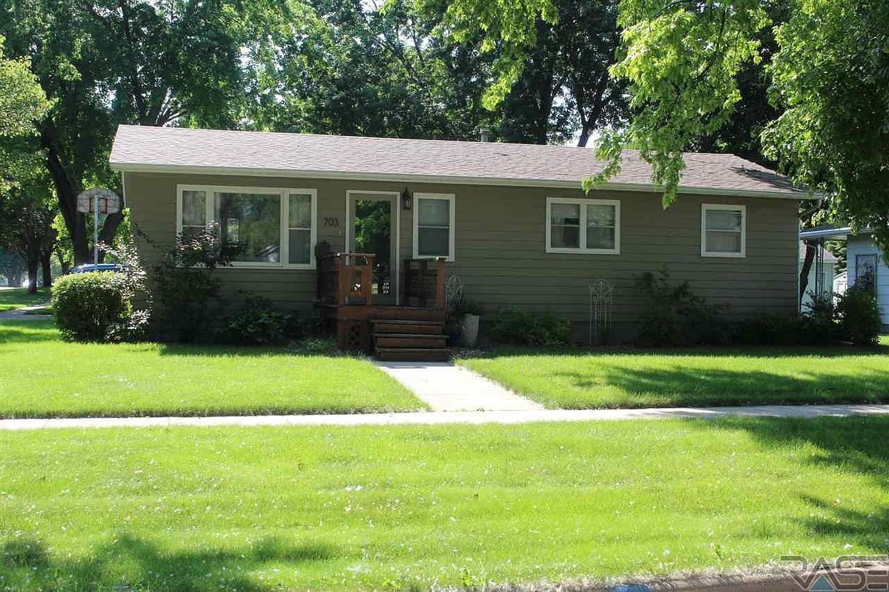 703 N Liberty Ave, Madison, SD 57042 Zillow