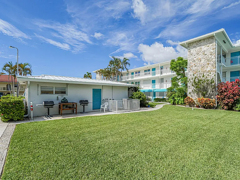 37 Yacht Club Dr #310 — Photo 37