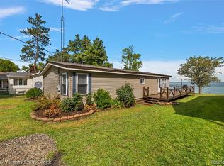 8723 Lakeshore Rd, Lexington, MI 48450