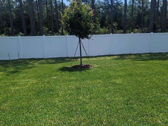 3rd image of 14584 MACADAMIA Lane #288