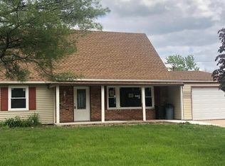 13 Northgate Ln, Willingboro, NJ 08046
