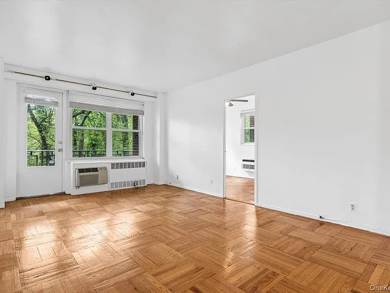 281 Garth Rd #C2H — Photo 12