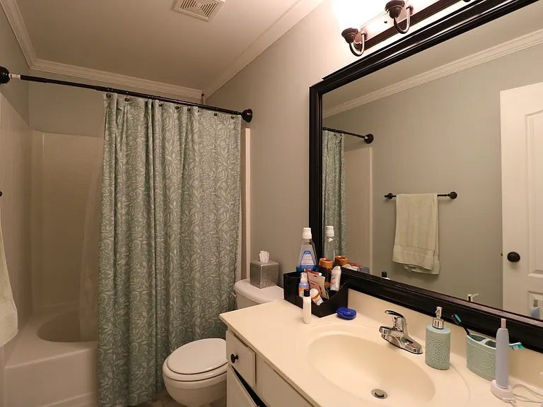214 Troonsway Rd — Photo 11