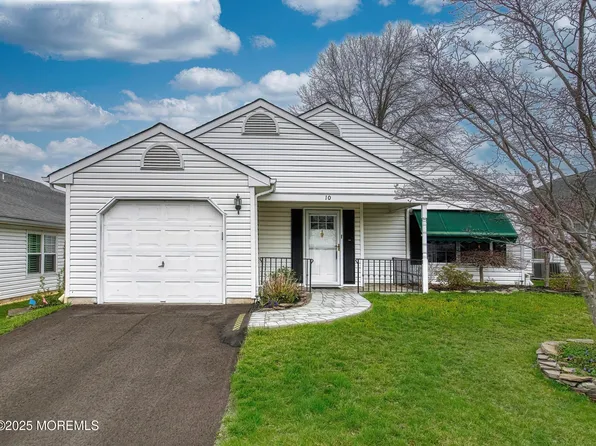10 Mayapple Drive, Brick, NJ 08724