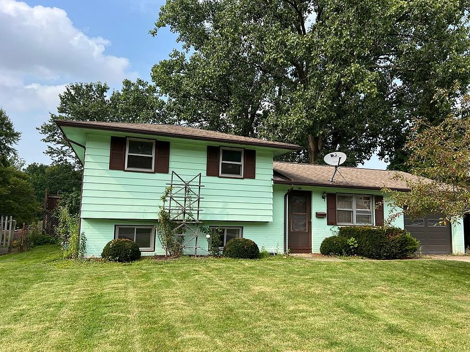 1st image of 139 Cliffbrook Dr