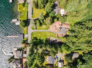 13117 Holmes Point Dr NE, Kirkland, WA