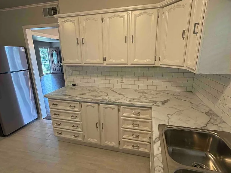 3616 E 40th Pl — Photo 5