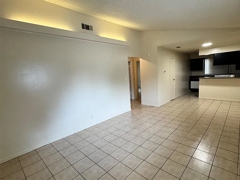 1626 Royal Hill Dr #B — Photo 14