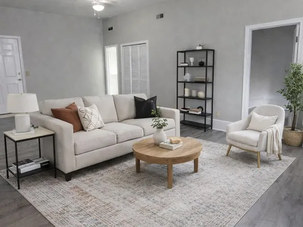 285K- 285 King Street