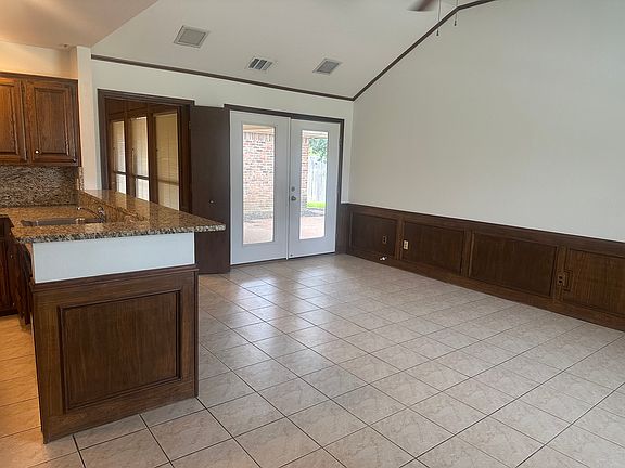 Second living area off of kitchen