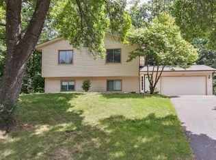 13594 70th Ave N, Maple Grove, MN 55311