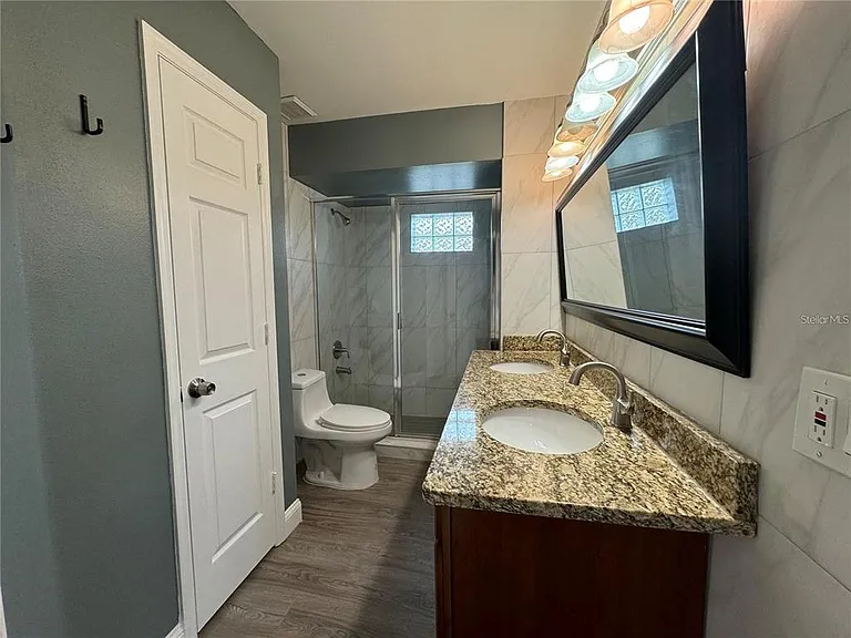 763 Olympic Cir — Photo 5