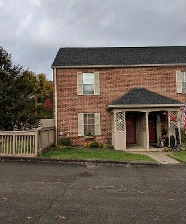1st image of 405 Eastley Ct