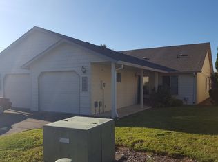 632 Benjamin Ave, Cottage Grove, OR 97424