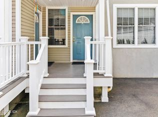 285 Davis Ave APT 1B, Greenwich, CT 06830