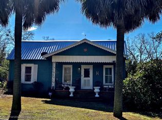 612 W Magnolia St, Fitzgerald, GA 31750