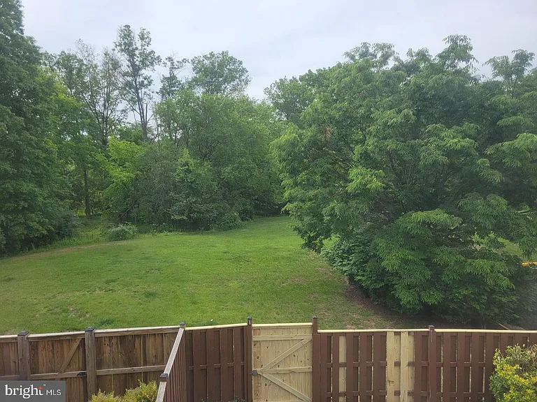 44189 Litchfield Ter — Photo 15