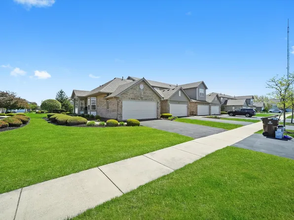 18469 Millennium Dr, Tinley Park, IL 60477
