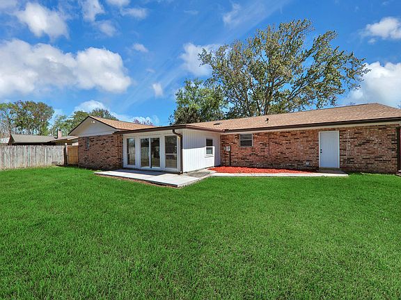 3rd image of 669 Dalton Dr